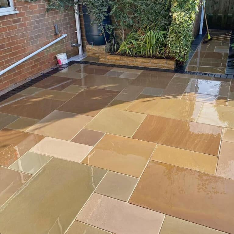 Raj Green Sawn Sandstone | Paving Slabs & Patio Stones | Nustone