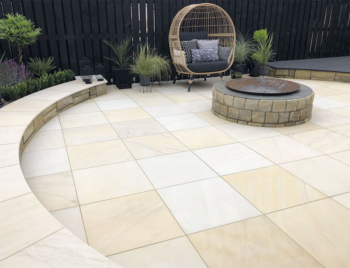 Sawn Mint Sandstone Paving